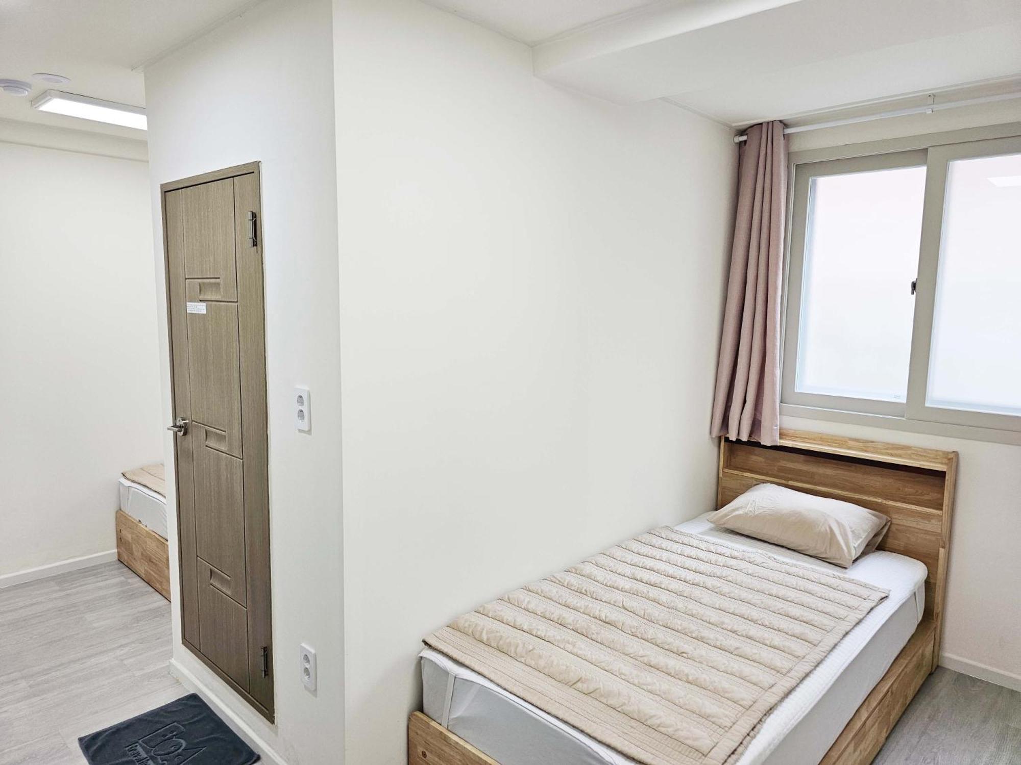 הוסטל סיאול Boa Travel House חדר תמונה