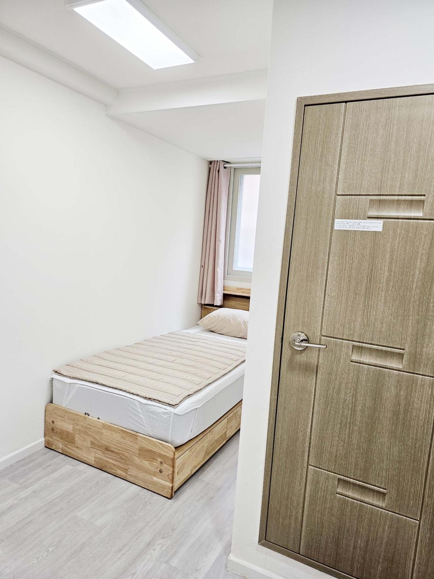 הוסטל סיאול Boa Travel House חדר תמונה